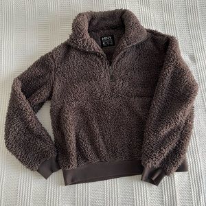 Sherpa Dark Purple Quarter Zip Sweater Size S